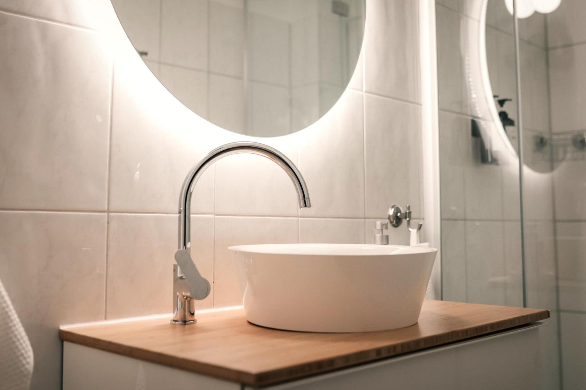 Domblick 2 I Balkon I Parkplatz I Naehe Veltins-Arena Apartment Gelsenkirchen Ngoại thất bức ảnh